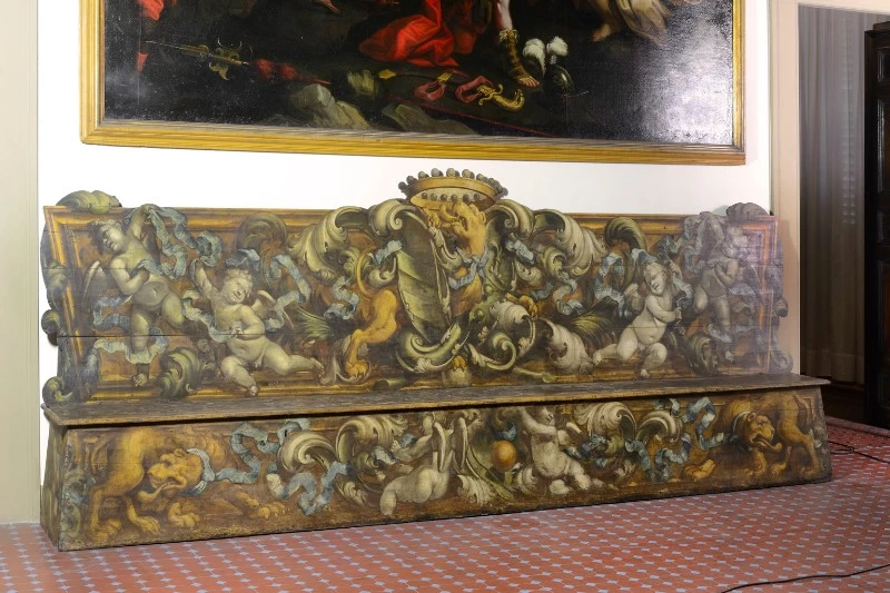 Giovanni Anastasi - Cassapanca dipinta con putti